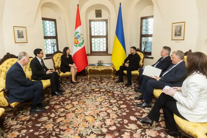 Зеленський прийняв вірчі грамоти від трьох новопризначених послів - Підозра