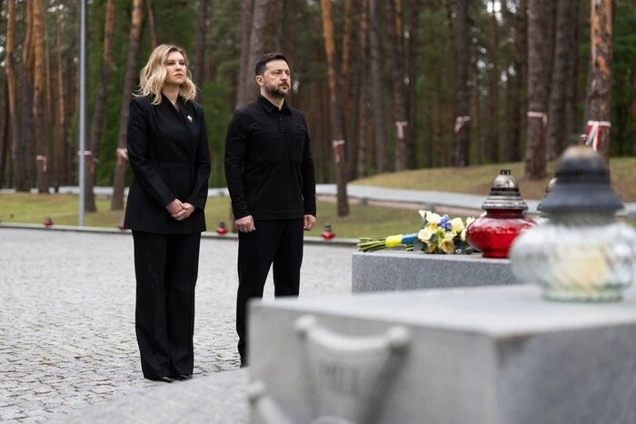 Зеленський та перша леді у Биківні вшанували пам’ять жертв політичних репресій - Підозра