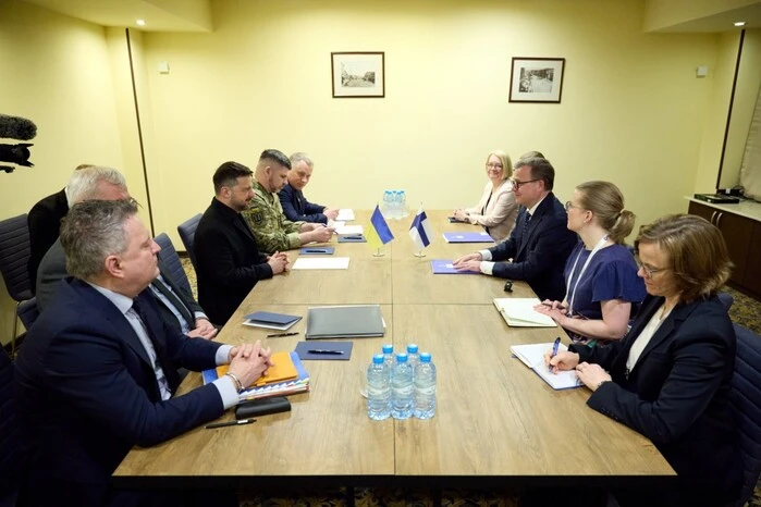 Зеленський обговорив із прем’єром Фінляндії посилення ППО - Підозра